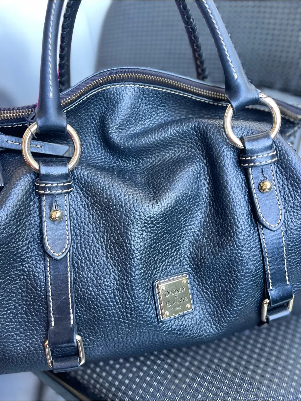 DOONEY & BOURKE LARGE PEBBLE GRAIN SATCHEL